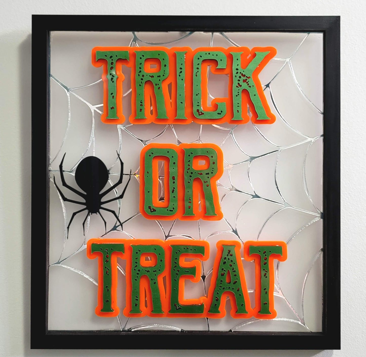 Trick or Treat Halloween Wall Decor